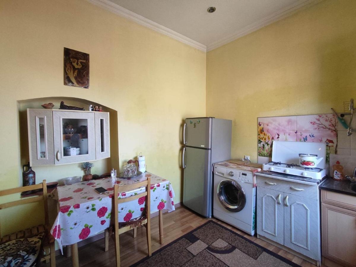 Ferienwohnung Edlen Tbilisi Exterior foto