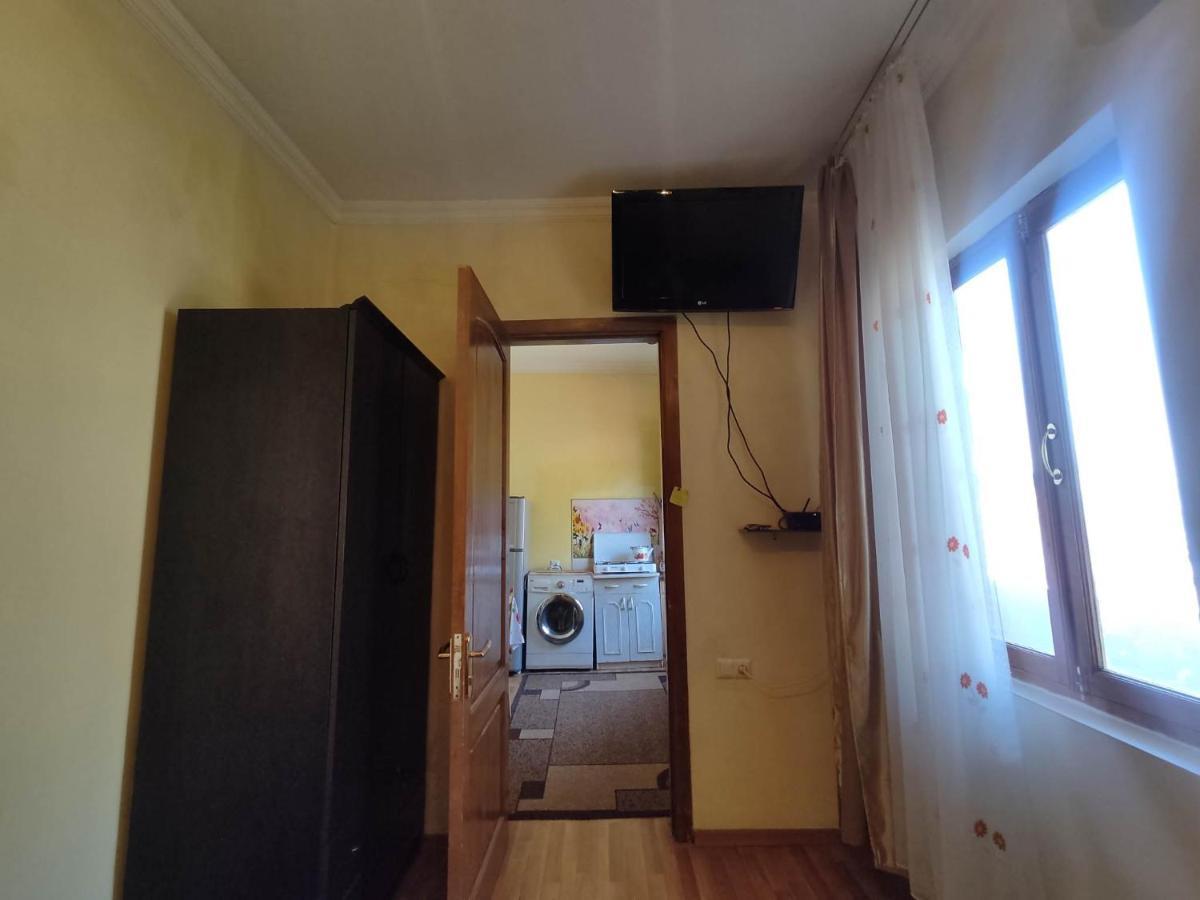 Ferienwohnung Edlen Tbilisi Exterior foto