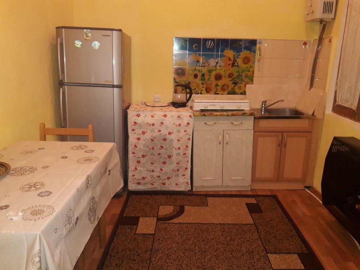 Ferienwohnung Edlen Tbilisi Exterior foto